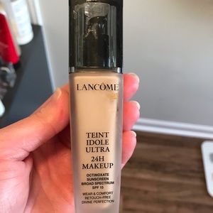 Lancôme Teint Idole Ultra Foundation in 210 Buff